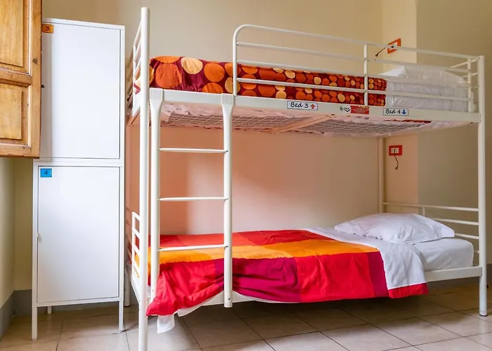 Tower Vandrarhem Pisa