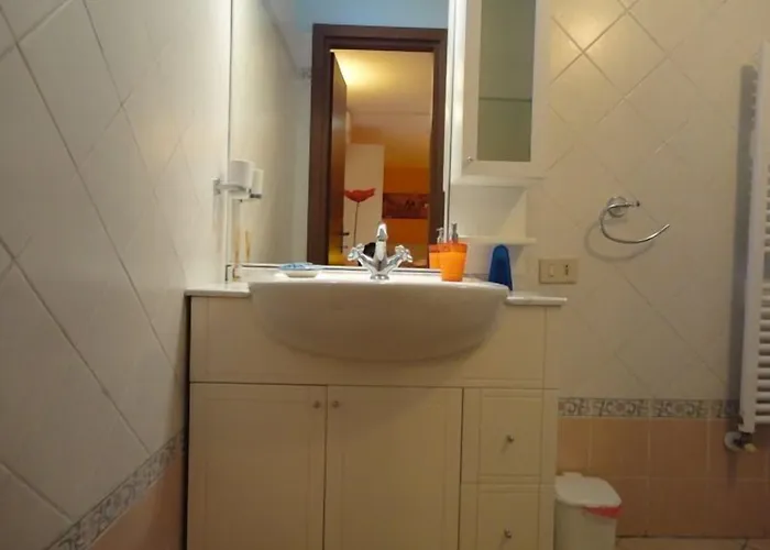 بيت شباب Tower بيزا