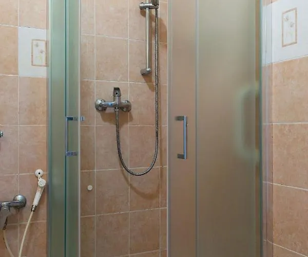 호스텔 타워 피사