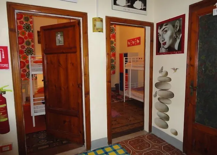 타워 호스텔 피사